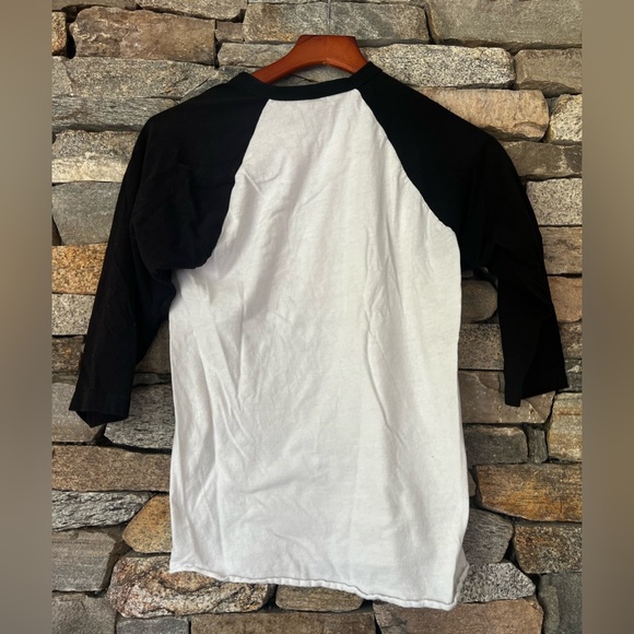 Women’s Green Day concert 3/4 sleeve tee size S - Picture 2 of 4